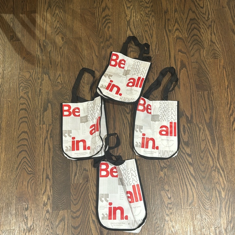 Lululemon 4 Small Shopping Bags